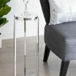 Uniek Aguilar Glam Drink Table, Silver/White 8x8x23 -GDF sofa Shop 6f214ebd0fb68652 5029 w800 h800 b0 p0