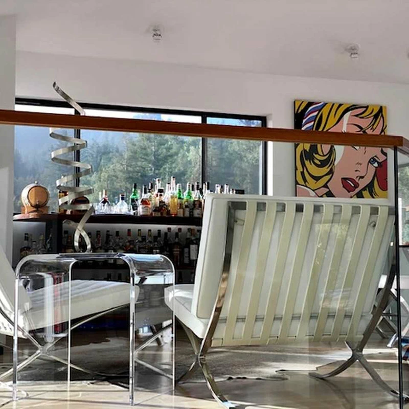 Southeastflorida Acrylic End Table 20"W X 16" D X 22"H X 3/4" Thick 5 Southeastflorida Acrylic End Table 20"W X 16" D X 22"H X 3/4" Thick - Image 3